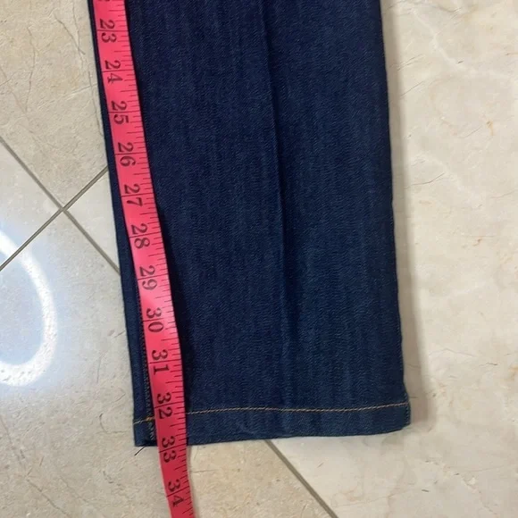 ⭐️ INC Denim slim fit skinny leg jeans - size 4 - Picture 7 of 10